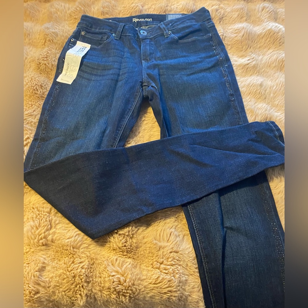 BNWT Revolution by Ricki’s size 26 jeans
